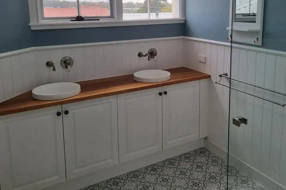 Builders Point Lonsdale